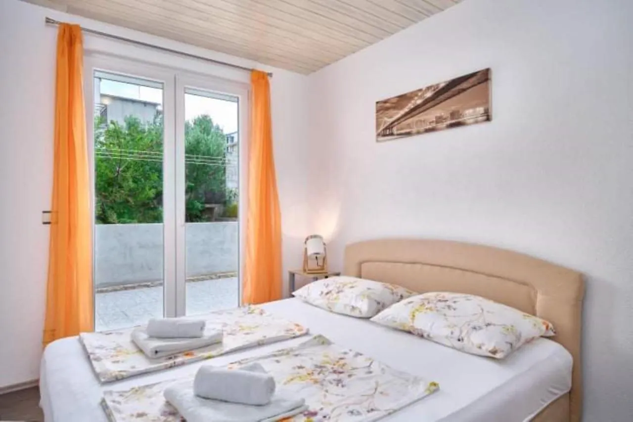 Apartments Simun - 15M From Beach Trogir Kroatien