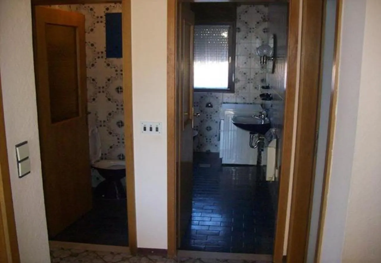 Apartments Simun - 15M From Beach Trogir