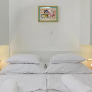 3* krevet i doručak White