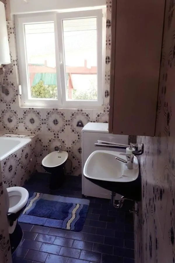 Apartments Simun - 15M From Beach Trogir Croatia