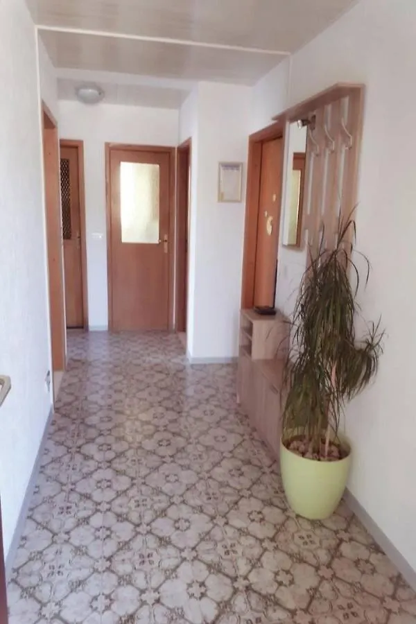 Apartments Simun - 15M From Beach Trogir